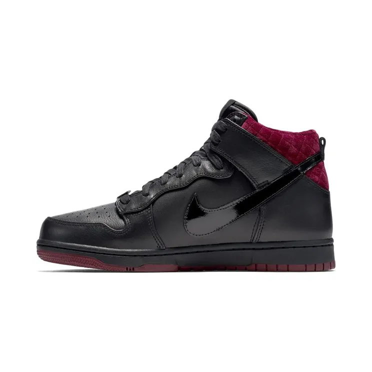 nike-dunk 716714-003