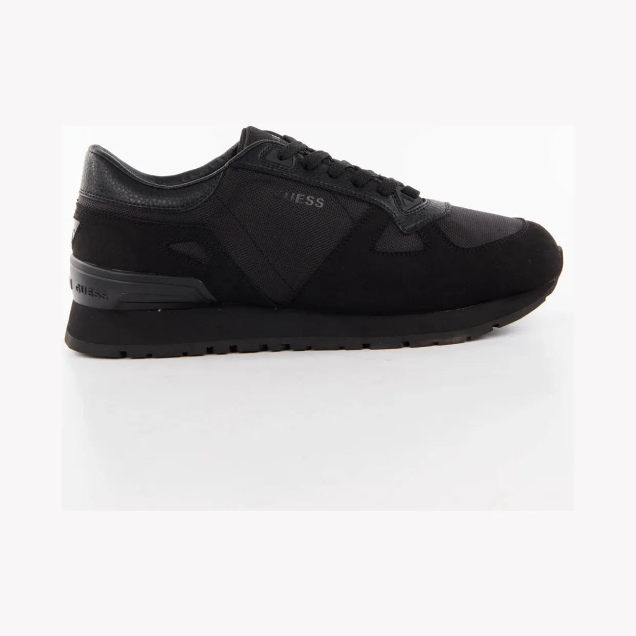 Guess Black (FMPALCELL12BLACK)