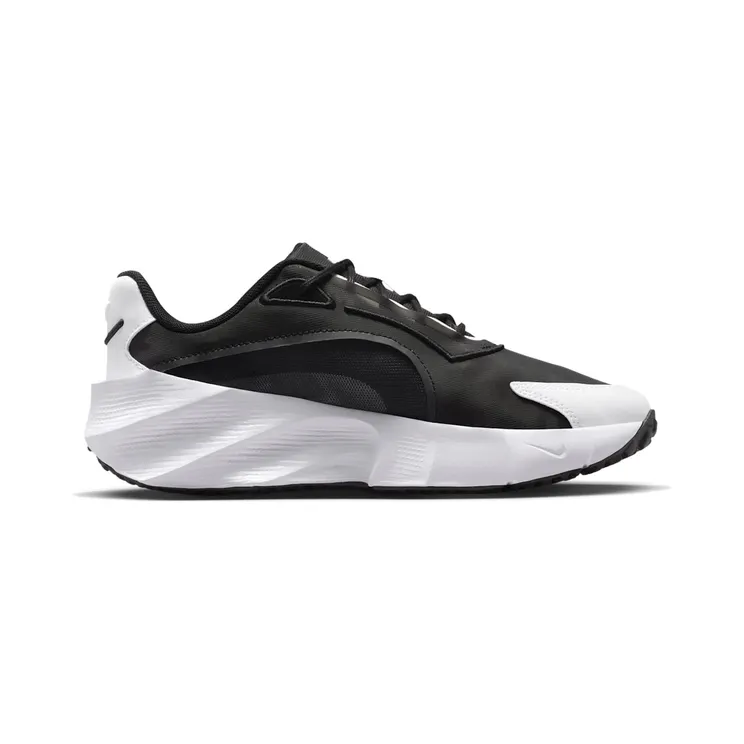 nike-aura-edge HQ7025-002