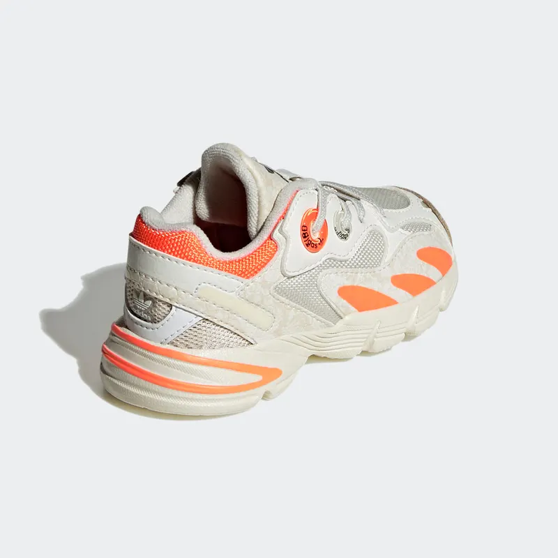 Adidas Astir Core White / Core White / Beam Orange (HP9768)