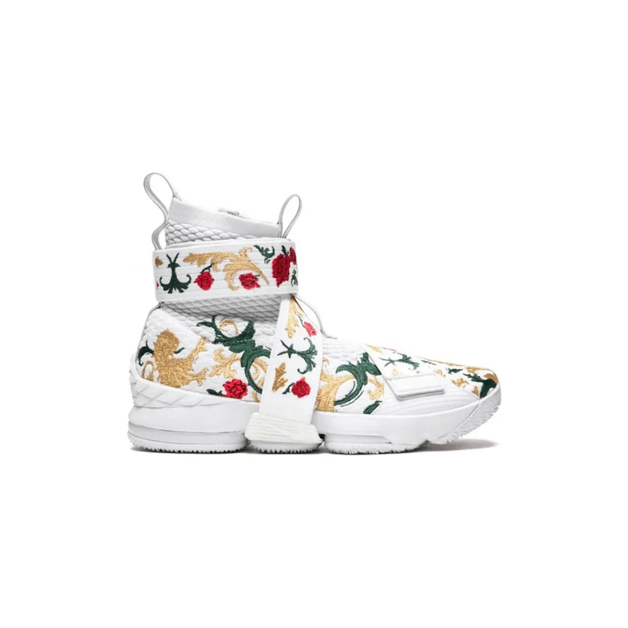 nike-lebron-15 AO1068-102