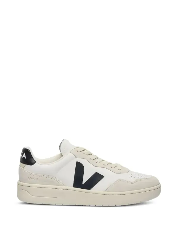 VEJA V-90 Sneakers mit Kontrasteinsätzen – Nude (VD202D1061)