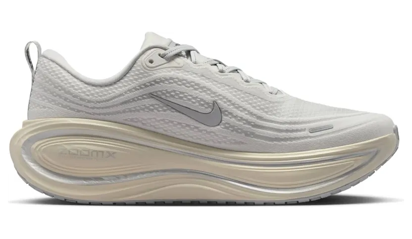 nike-vomero-plus IQ0308-094