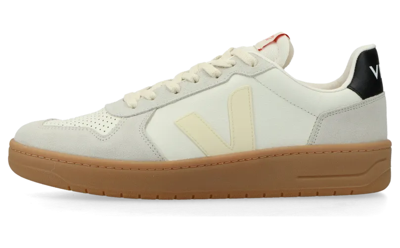 veja-sneaker VE3320759