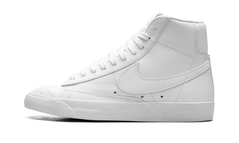 Nike Blazer Mid ’77 “Triple White” (CZ1055-117)