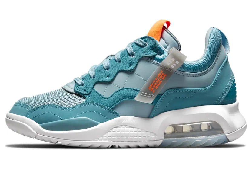 Jordan MA2 Blauw (CV8122-400)