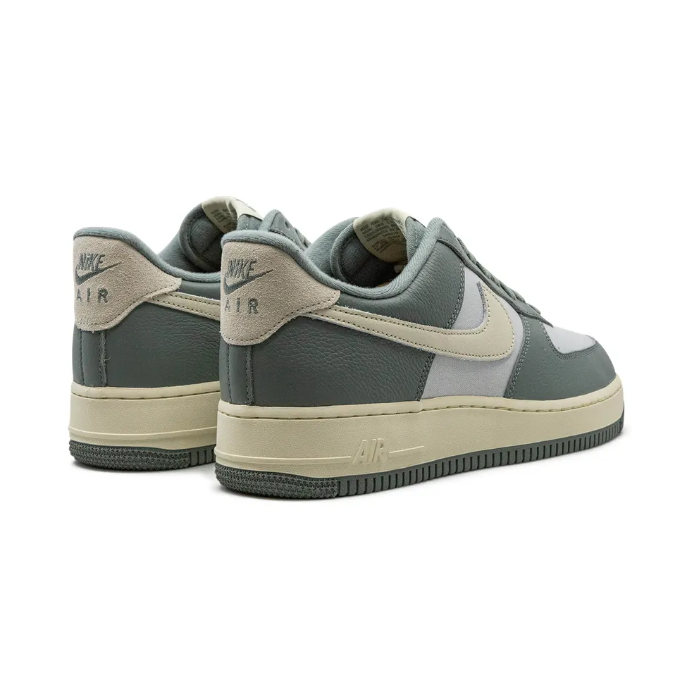 Nike Air Force 1 Low LX “Mica Green” (DV7186-300)