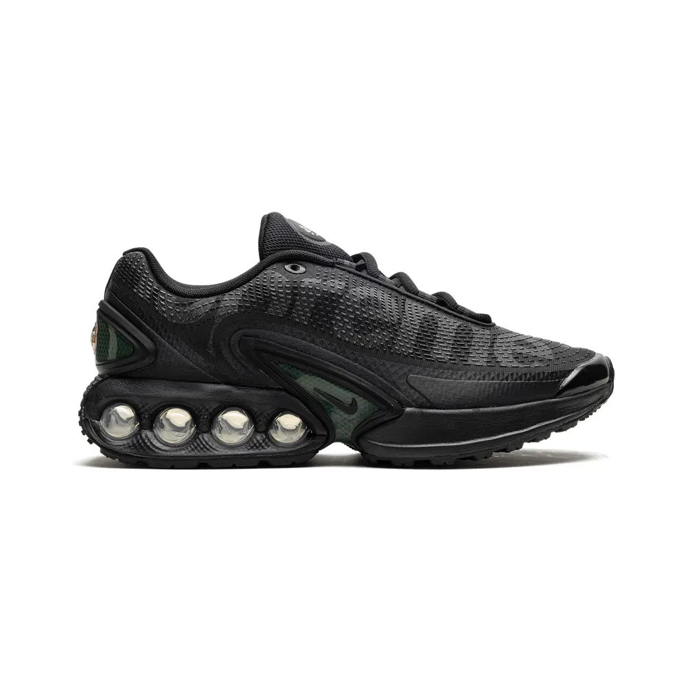Nike Air Max Dn “Supreme – Black” (FZ4044-001)