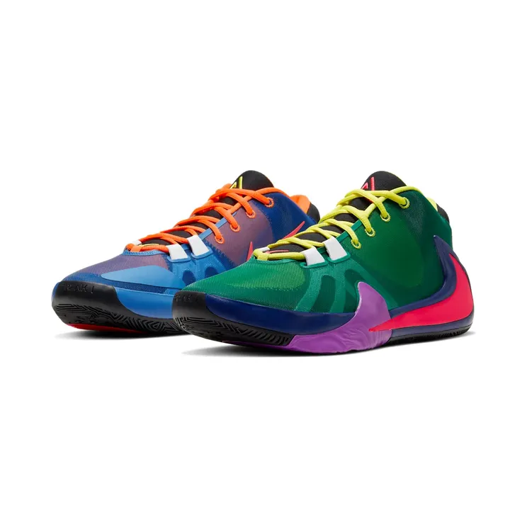 nike-zoom CT8476-800