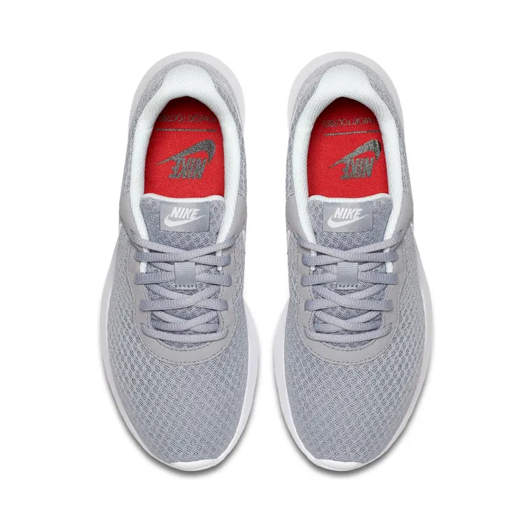 nike-tanjun 812655-010