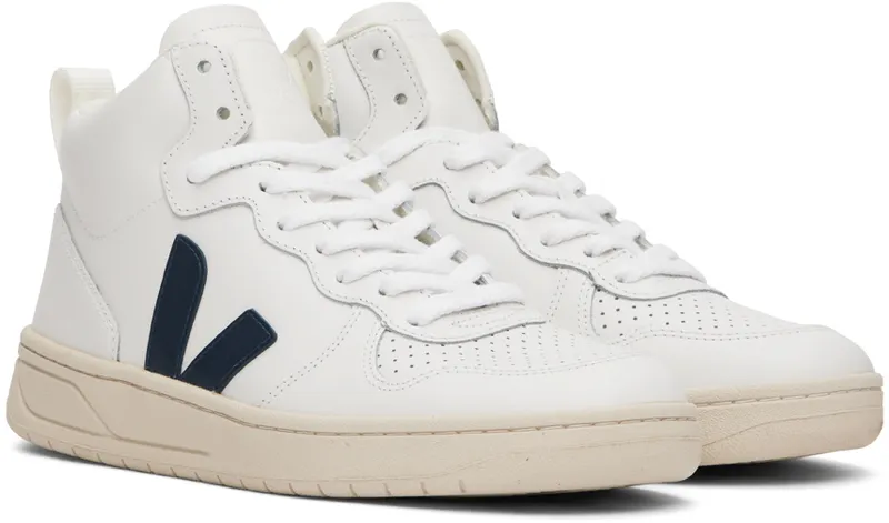 VEJA V-15 “White” (VQ0203086)