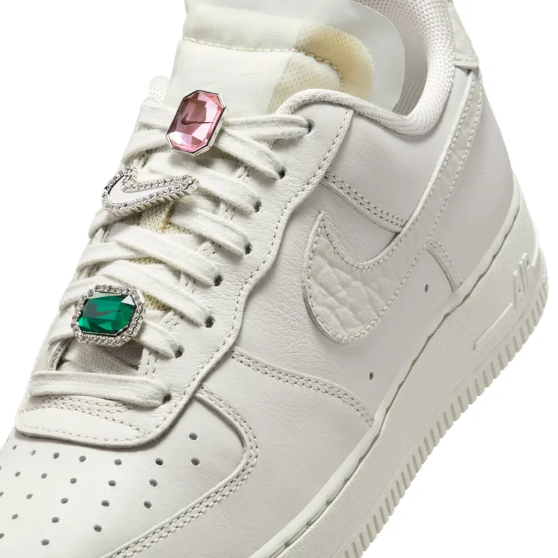 Nike Air Force 1 Low Premium Blings Light Bone (DN5463-001)