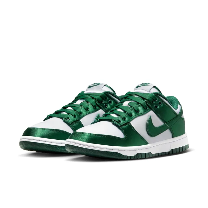 Nike DUNK LOW “Green Satin” (DX5931-100)