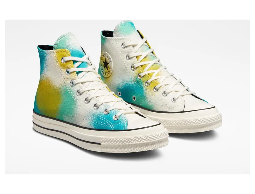 converse-chuck-taylor-all-star A03432C
