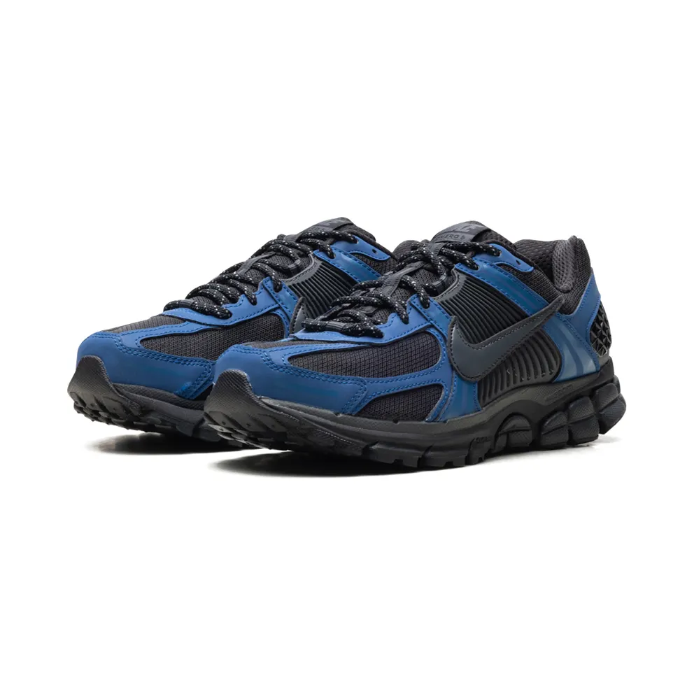Nike Zoom Vomero 5 “Black / Court Blue” (HV6900-001)