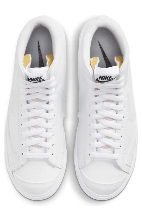 nike-blazer DD0502-100