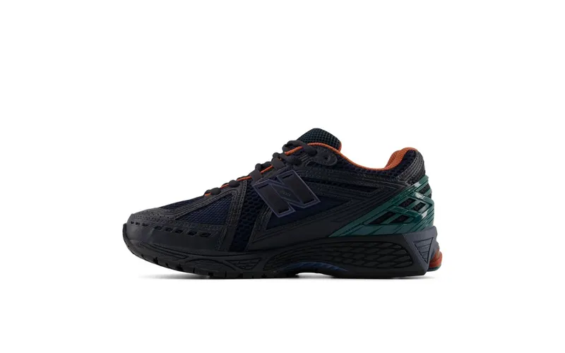 New Balance 1906R “Phantom/New Spruce” (M1906RVC)