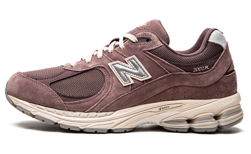 New Balance 2002R Black Fig (M2002RHD)