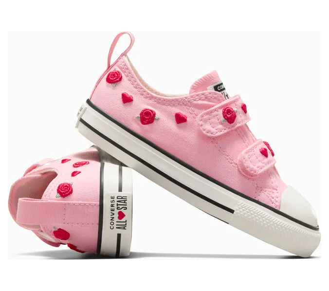 converse-chuck-taylor-all-star A15675C