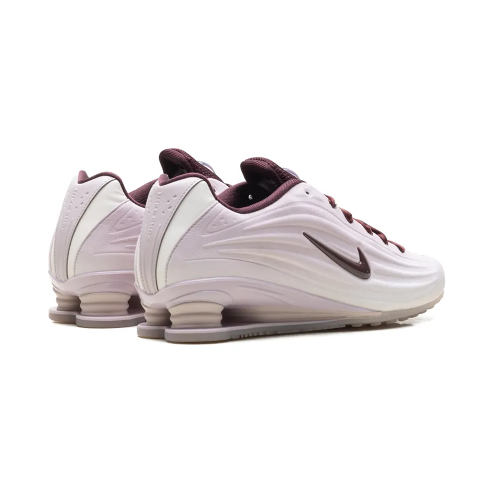 Nike Shox Z SE “Particle Rose Burgundy Crush” (IQ3364-627)