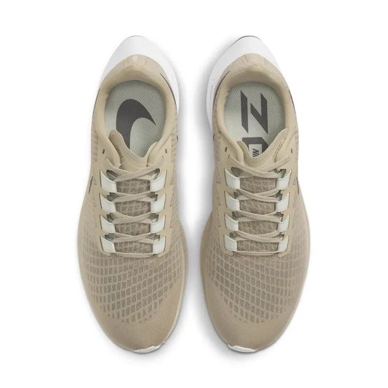 Nike Air Zoom Pegasus 37 Running Orange (BQ9646-200)