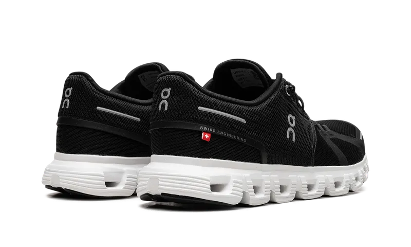 On Running Cloud 6 “Black White” (3WF10060299)