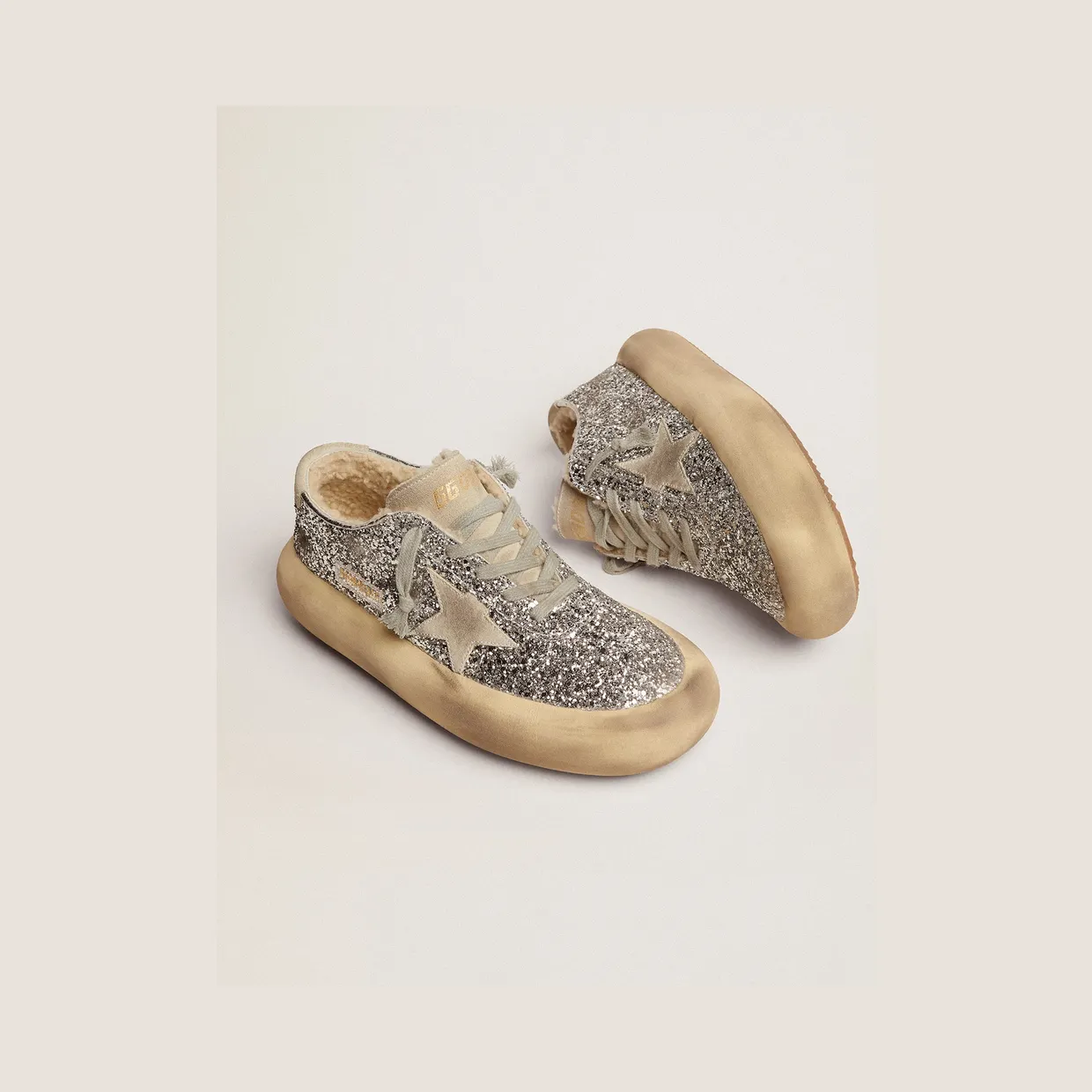 Golden Goose Space-Star Shoes In Silver Glitter With Shearling Lining (GWF00346.F002998.70136) (2)