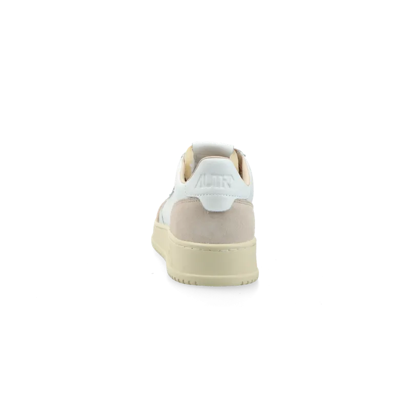 Autry Medalist Low W (White / beige) – AULWLS33