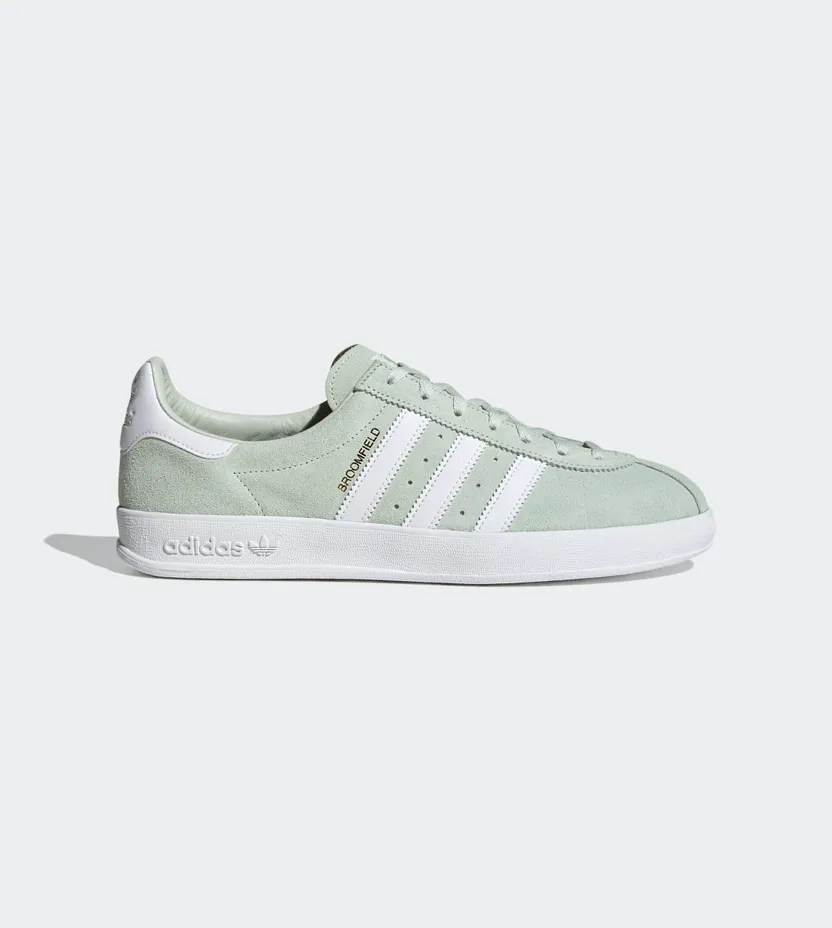 adidas Broomfield Linen Green / Cloud White / Gold Metallic (GW2548)