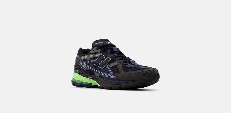 New Balance 1906 “Eclipse Mint Flash” (U1906NG)
