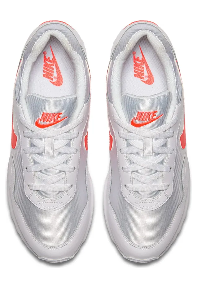 nike-outburst AO1069-101