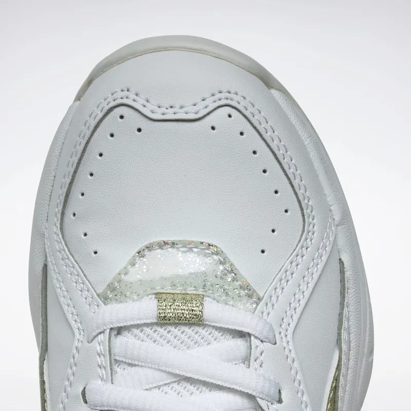 reebok-sneaker FY4017