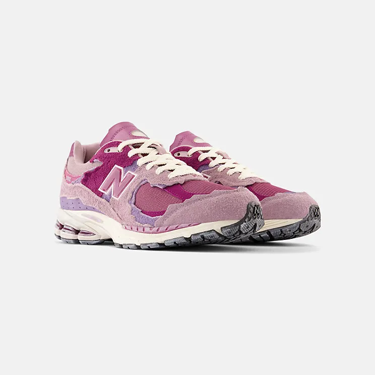 new-balance-2002r M2002RDH