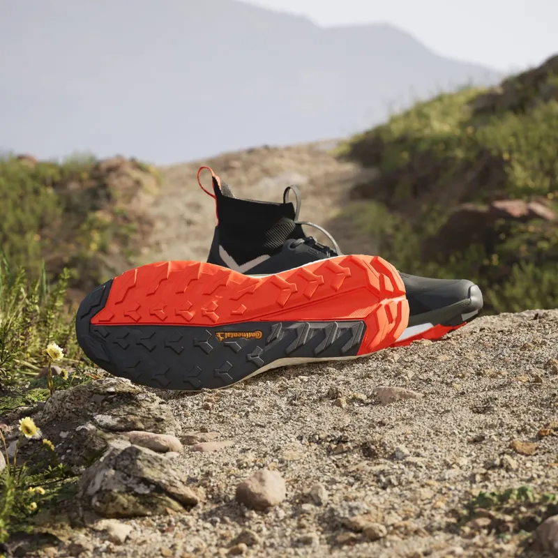 adidas Terrex Free Hiker 2.0 Carbon Grey Core Black (IE5115)
