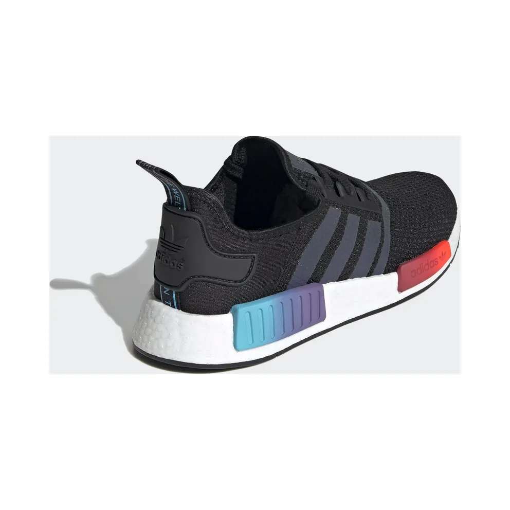 adidas NMD R1 Gradient Core Black/Core Black/Boost Black (FW4365)