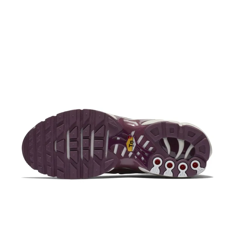 Nike Air Max Plus TN Bordeaux (W) Bordeaux/Bordeaux-Summit White (AV7912-600)
