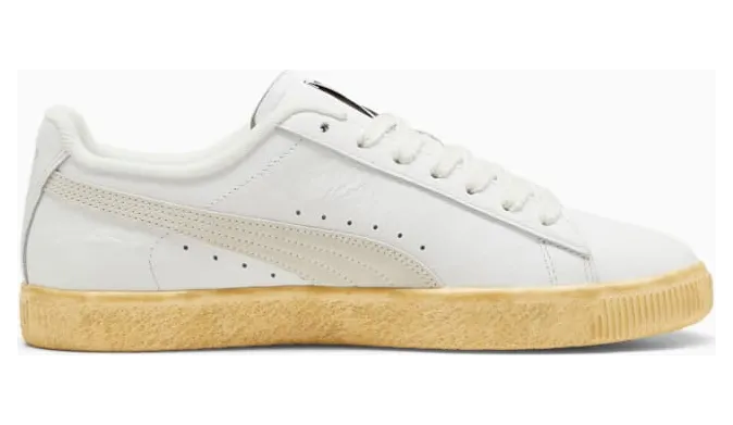 Puma Clyde “Vintage – White” (394687-04)