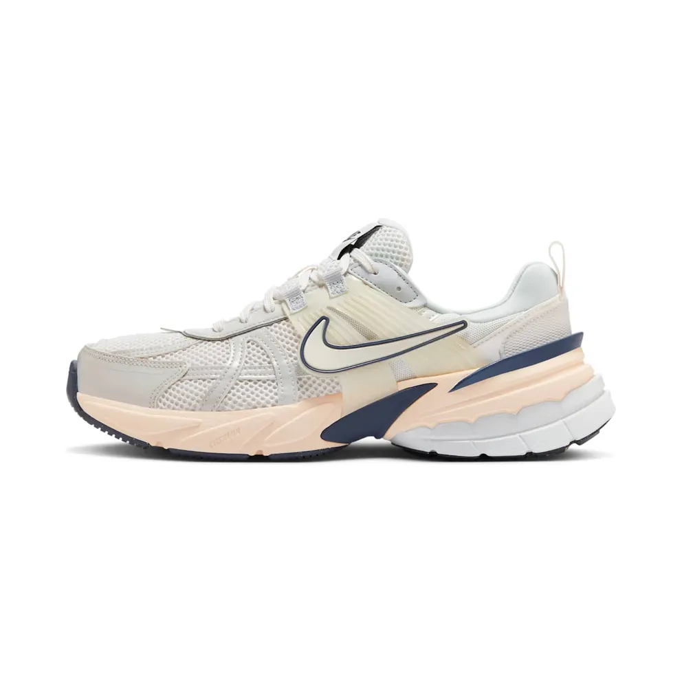 Nike V2K Run (platinum tint) – FD0736-004