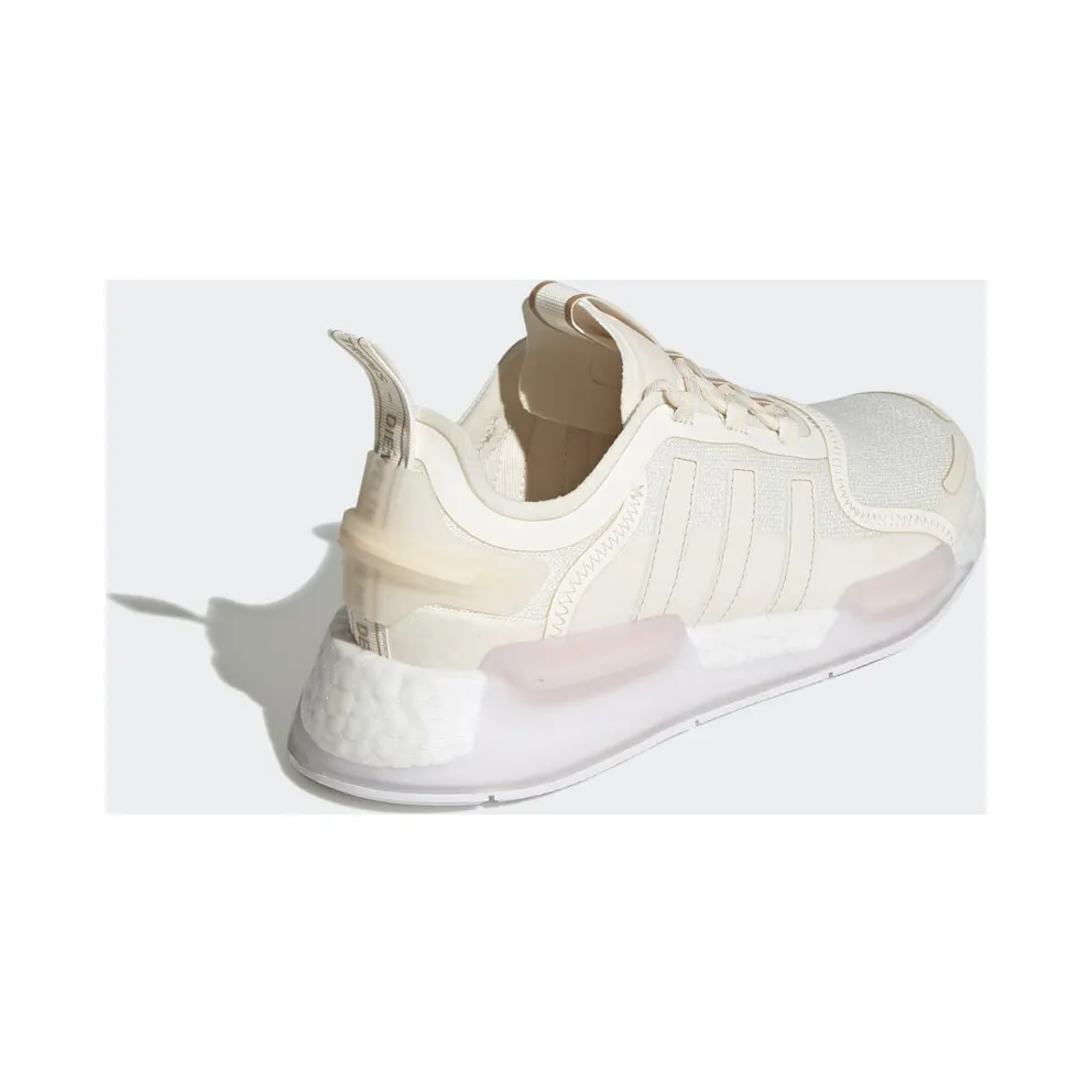 Adidas NMD_V3 Cloud White / Magic Beige / Ecru Tint (GY6818)