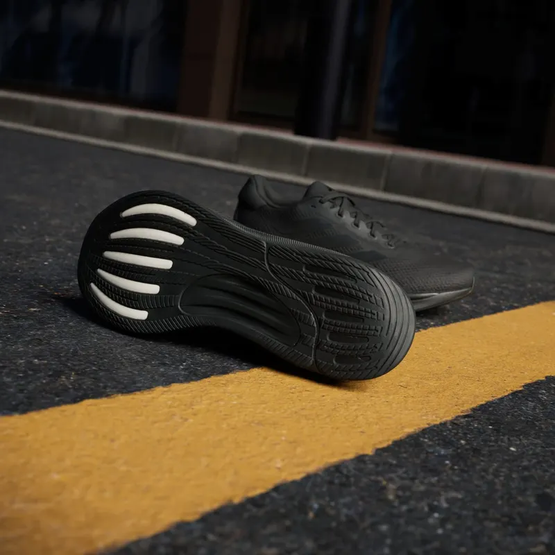 Adidas Supernova Stride “Core Black” (IG8319)