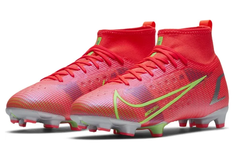 Nike Jr. Mercurial Superfly 8 Pro FG Fußballschuh für normalen Rasen für jüngere/ältere Rot (CV0804-600)