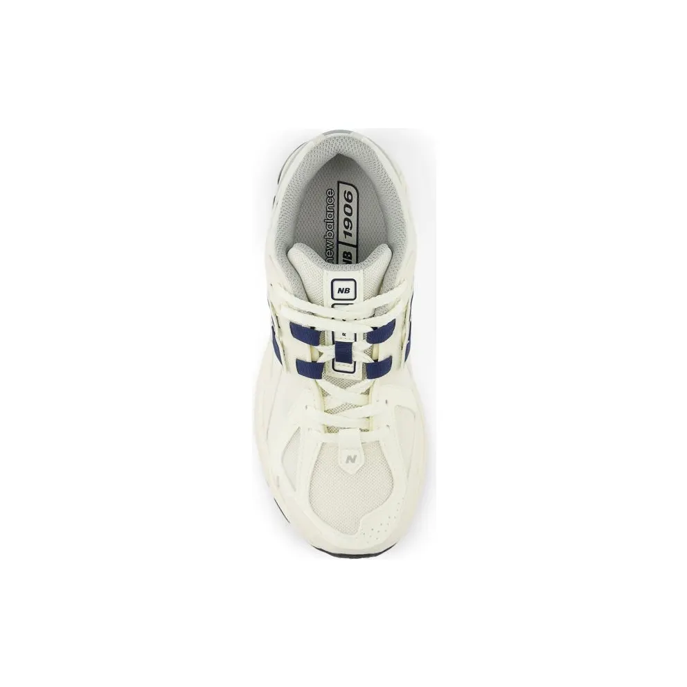 New Balance Fuelcell White