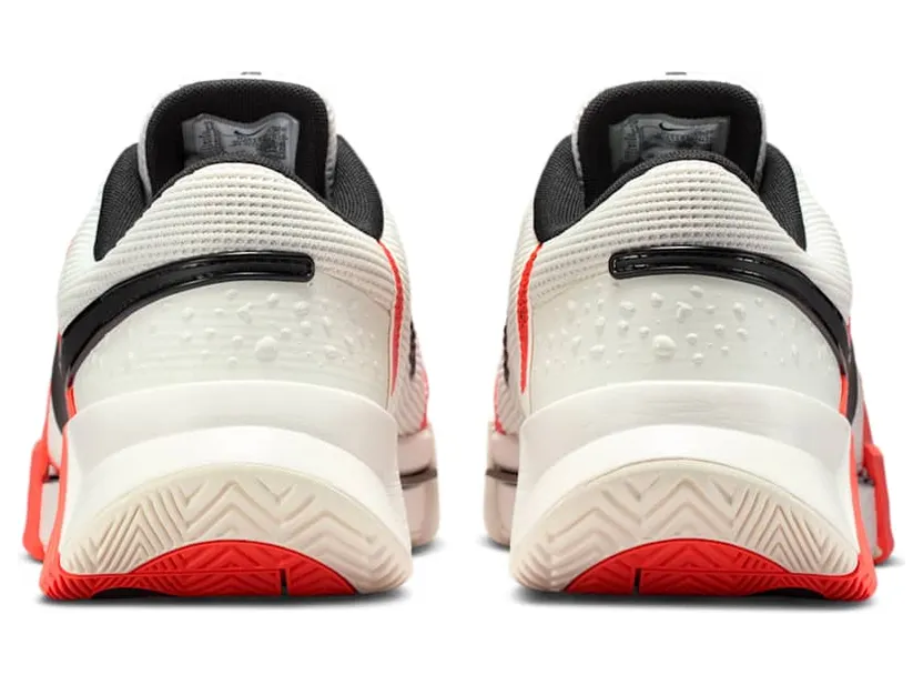 nikecourt IQ5181-100