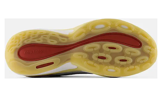 new-balance-sneaker MACR18RJ