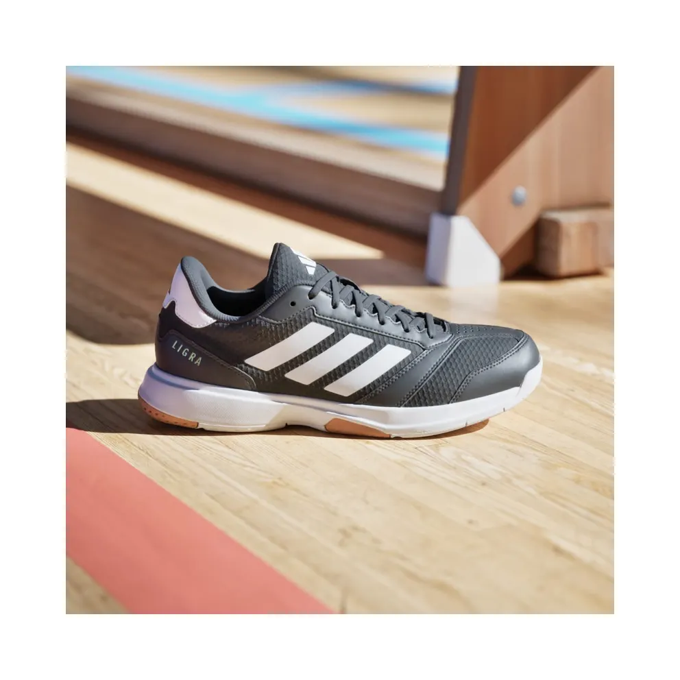 Adidas Ligra 8 Indoor Core Black / Cloud White / Cloud White (IH0526)