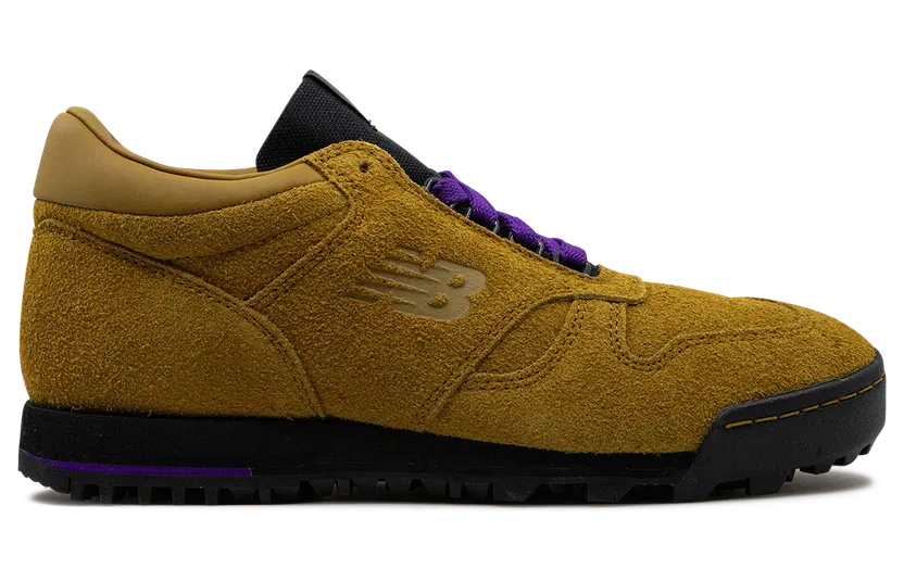 new-balance-rainier UALGSAM1