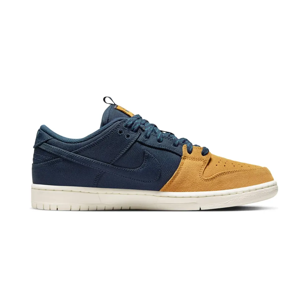 Nike SB Dunk Low “Midnight Navy/Desert Ochre” (DX6775-400)
