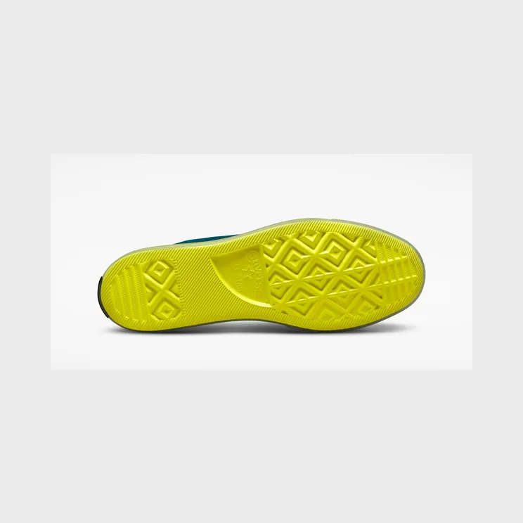 converse-chuck-taylor-all-star A01427C