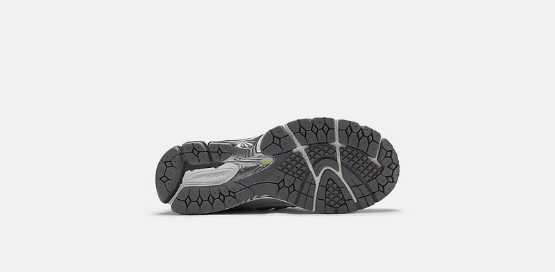 New Balance 1906 “Light Silver Metallic/Alkaline Green” (U190652H)