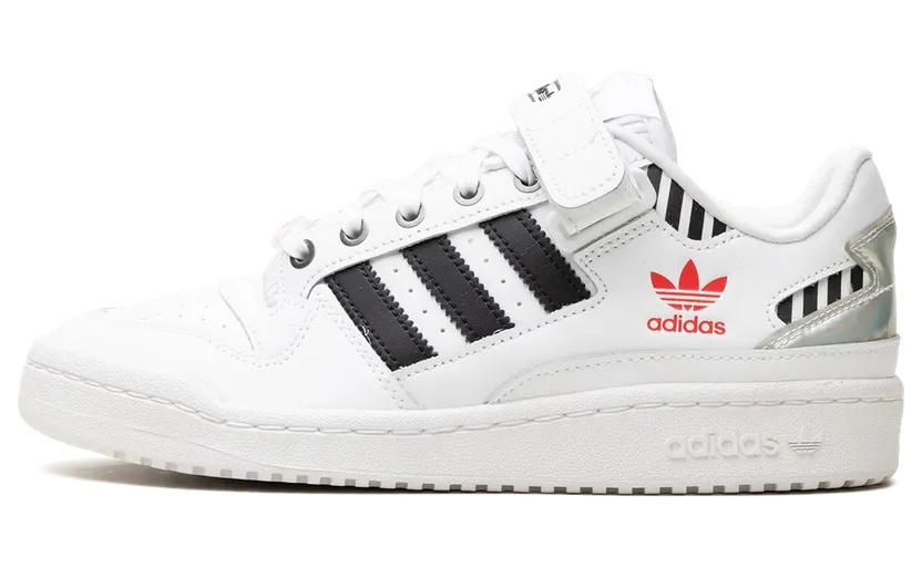 adidas Forum Low Schuh Cloud White / Core Black / True Pink (FZ3908)